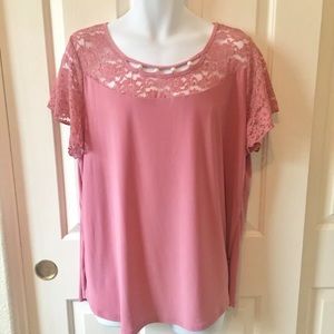 🆕💥 Emma & Olive Woman Pink Top Pearls & Lace 2X